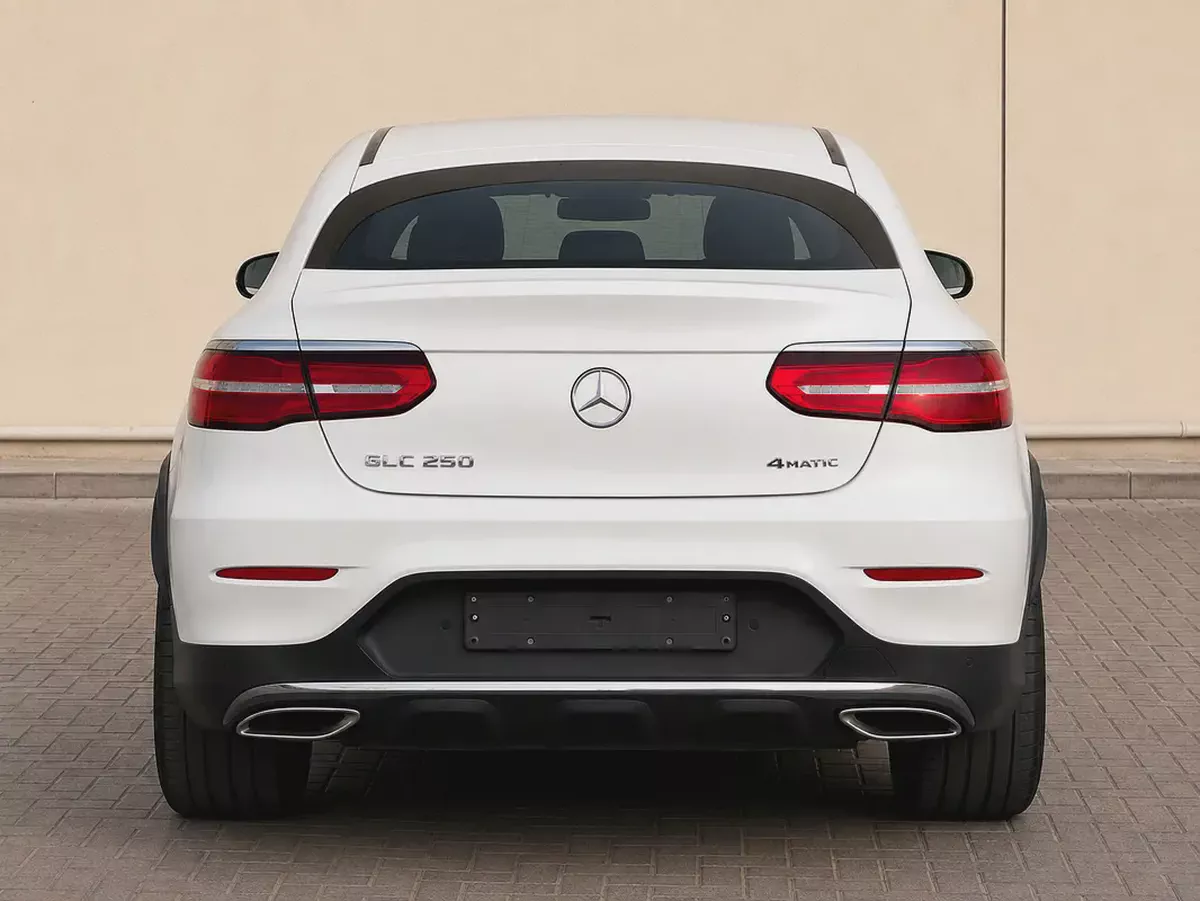 Mercedes-Benz GLC 250 Coupe AMG 2017 - GCC Specs - Pristine Condition-6-6