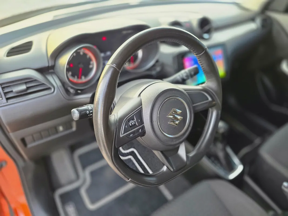 2023 Suzuki Swift Sport - GCC Specs - Excellent Condition-19-19