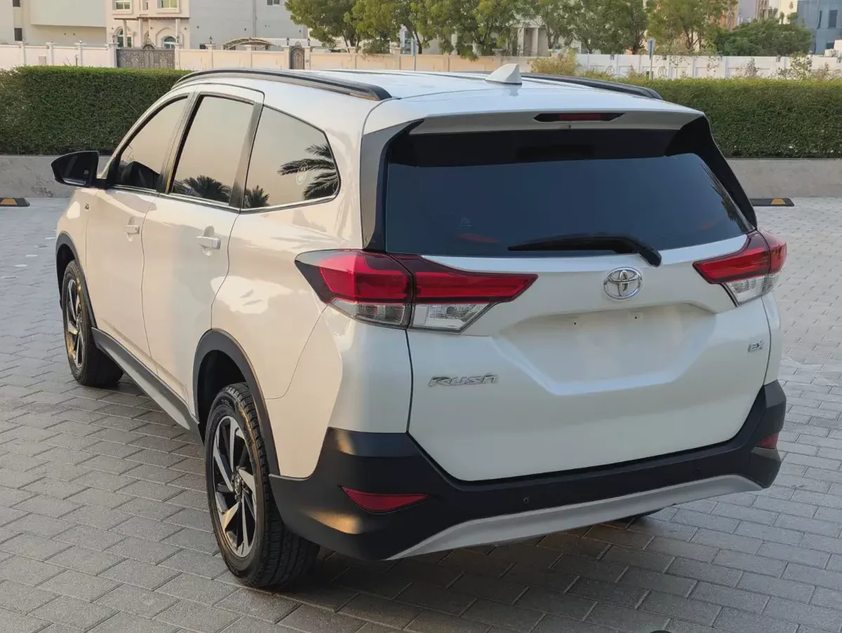 Toyota Rush EX 2020 GCC Specs Interior and Exterior Excellent Condition-6-6