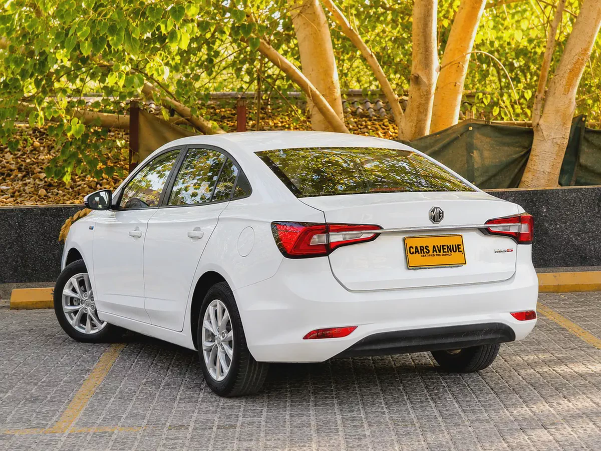 AED 360 PM | Under Warranty | GCC Specs | Excellent Condition MG5-7-7