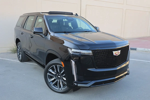 CADILLAC ESCALADE 600 SPORT PLATINUM-0KM-2024-GCC SPECS-UNDER WARRANTY  SERVICE-BRAND NEW