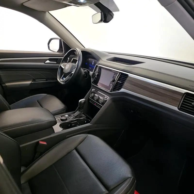 AED 822 PM | VOLKSWAGEN TERAMONT 2023 | COMFORTLINE | 7-SEATER | 1 YEAR WARRANTY | GCC-4