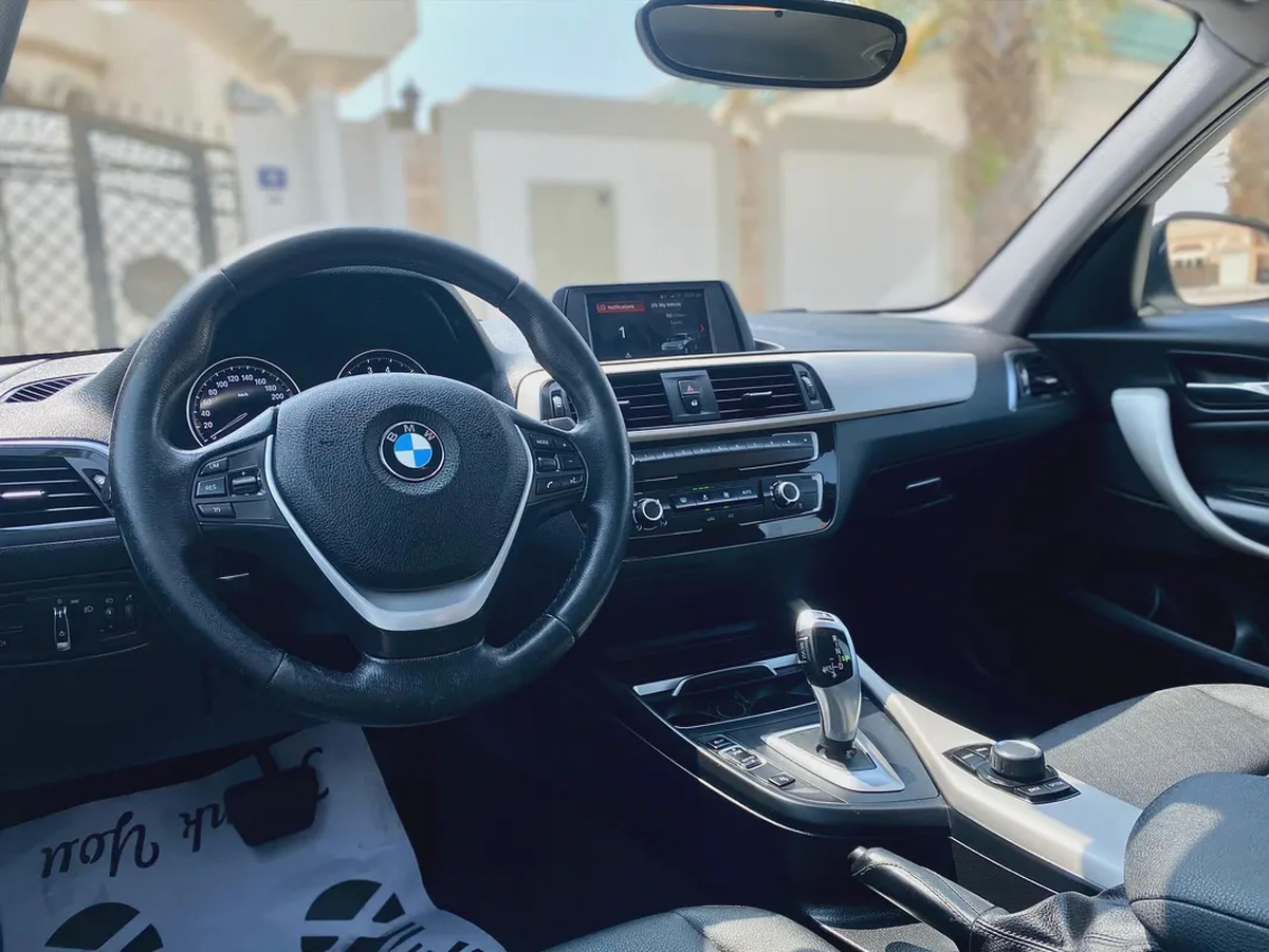 2019 bmw 120i sport line 2.0L  || GCC specs || 4 cylinder turbocharged || accident free-19-19