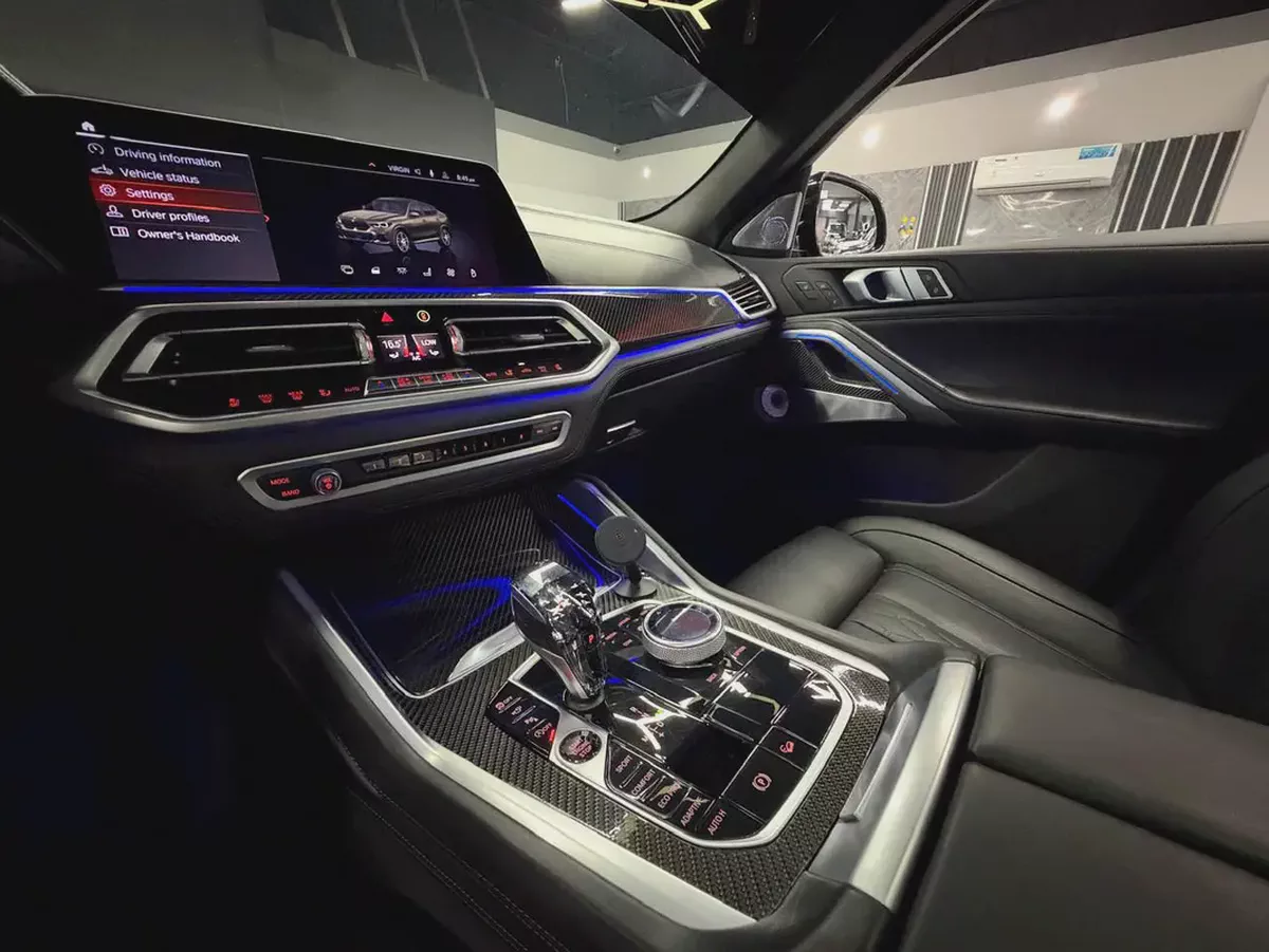 Masterclass - Carbon Edition | Bowers & Wilkins | BMW Service Contract 2028 | GCC-9-9