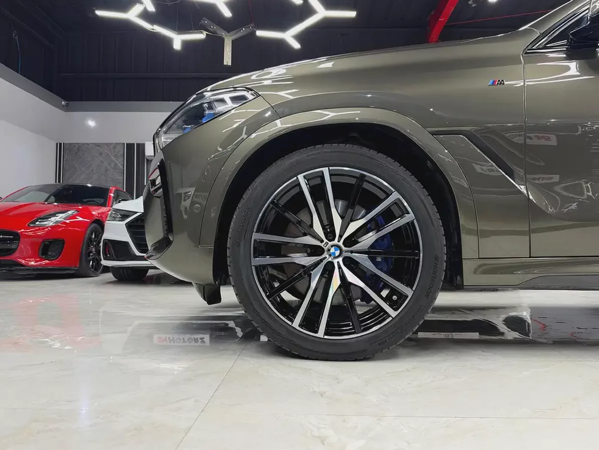 Masterclass - Carbon Edition | Bowers & Wilkins | BMW Service Contract 2028 | GCC-5-5