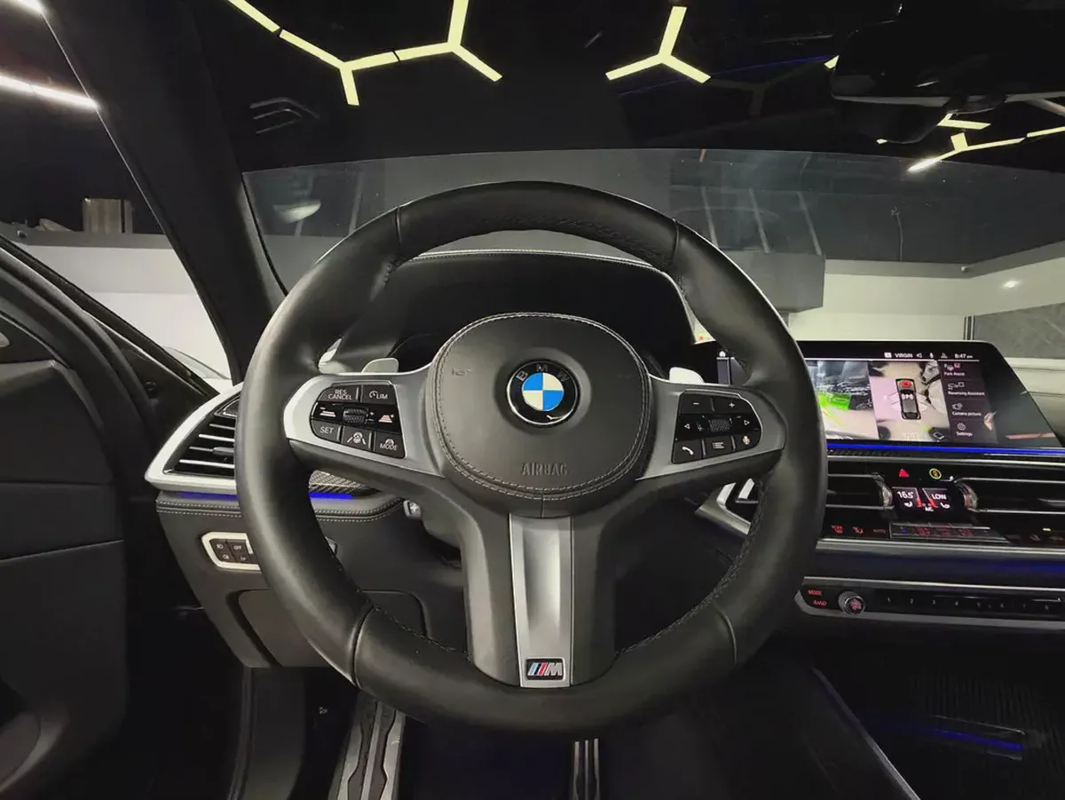 Masterclass - Carbon Edition | Bowers & Wilkins | BMW Service Contract 2028 | GCC-8-8