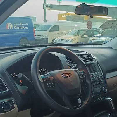 Ford Explorer 2017 GCC Specs - Well Maintained-12