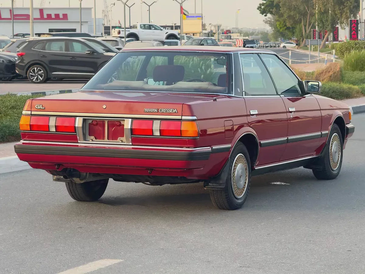 Toyota Cressida 1985 GCC Specs Classic Edition-5-5