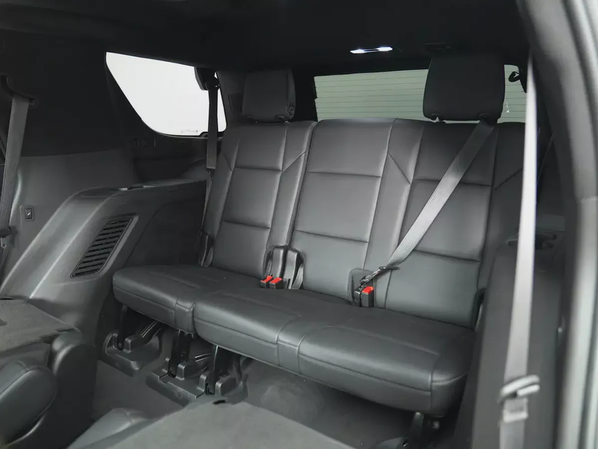 Cadillac Escalade Luxury 2021 GCC Specs - Excellent Condition-14-14