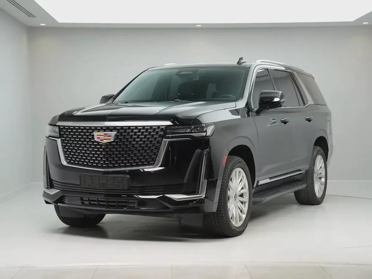 Cadillac Escalade Luxury 2021 GCC Specs - Excellent Condition