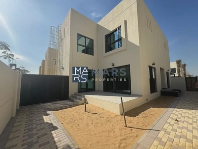 Luxury| Spacious| 3 Bedroom End Unit| With Maid Room| Best Price| Closer to Airport-29