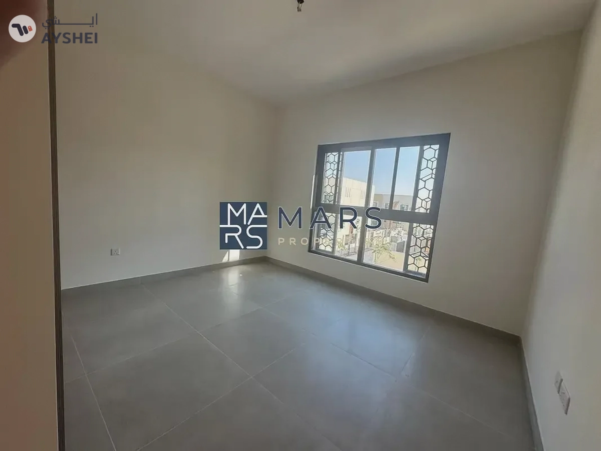 Luxury| Spacious| 3 Bedroom End Unit| With Maid Room| Best Price| Closer to Airport-20-20
