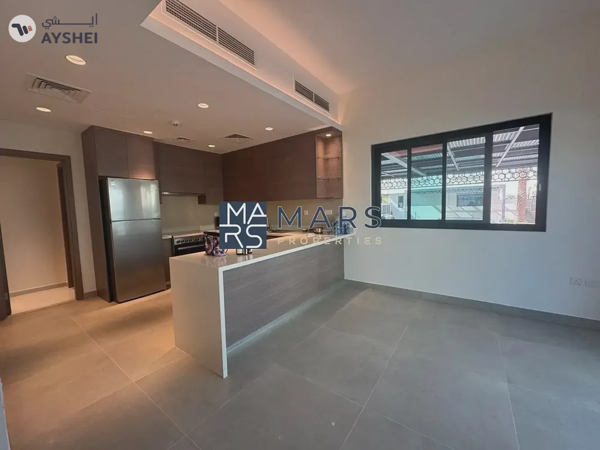 Luxury| Spacious| 3 Bedroom End Unit| With Maid Room| Best Price| Closer to Airport-25-25