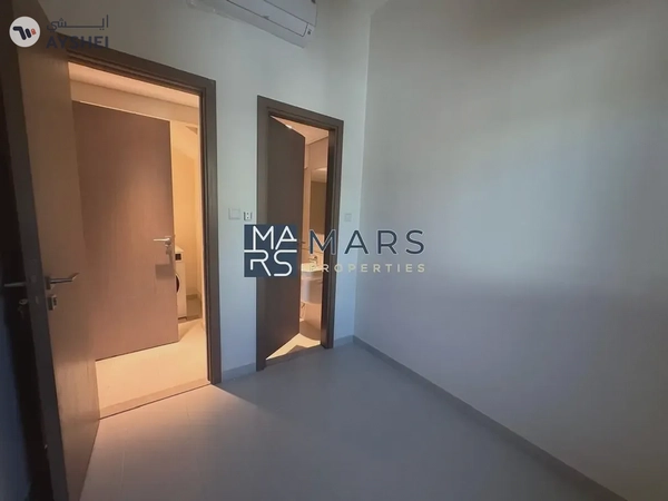 Luxury| Spacious| 3 Bedroom End Unit| With Maid Room| Best Price| Closer to Airport
