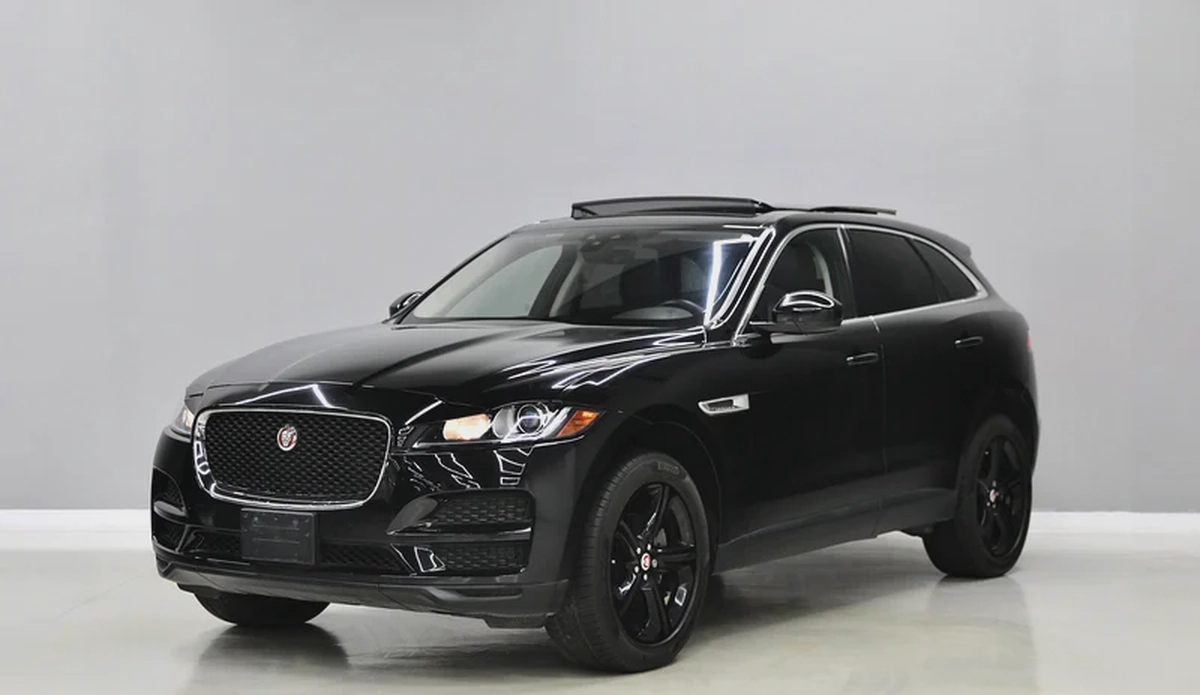 Jaguar F-Pace S-2-2