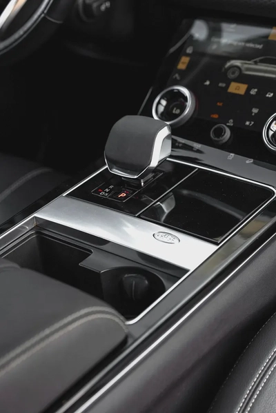 2022 Range Rover Velar P250 S R-Dynamic-13