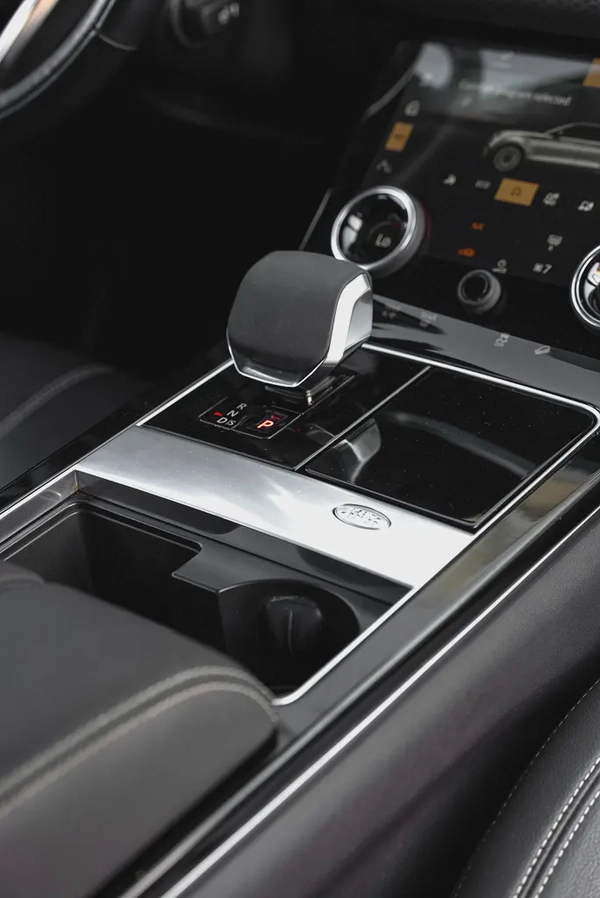 2022 Range Rover Velar P250 S R-Dynamic