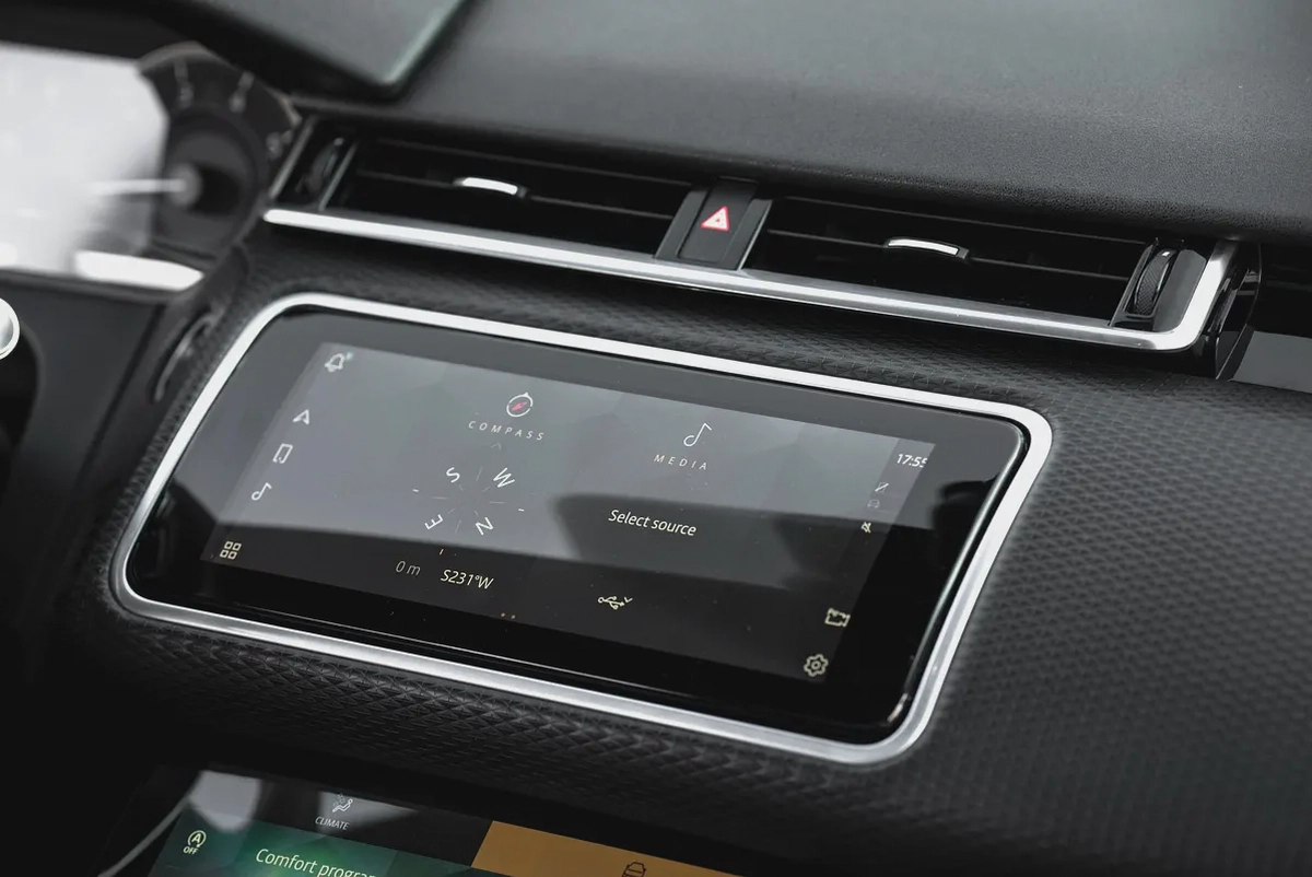 2022 Range Rover Velar P250 S R-Dynamic-18-18