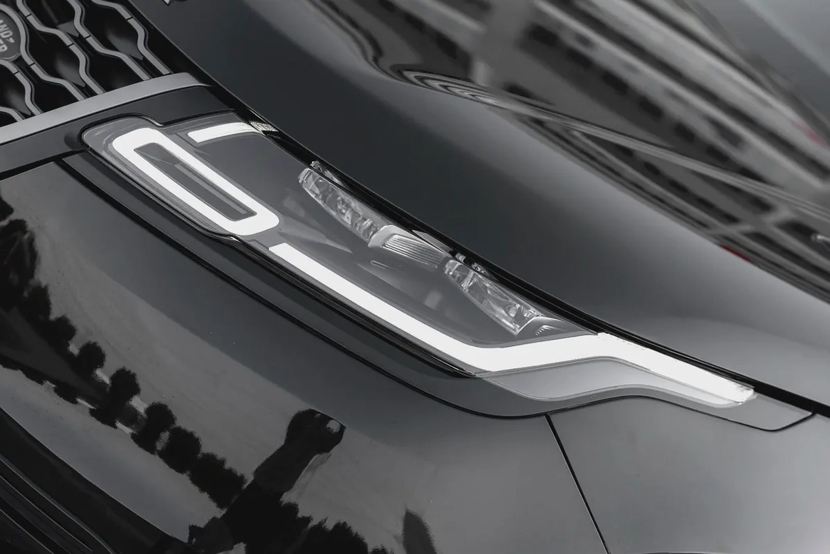 2022 Range Rover Velar P250 S R-Dynamic-6-6
