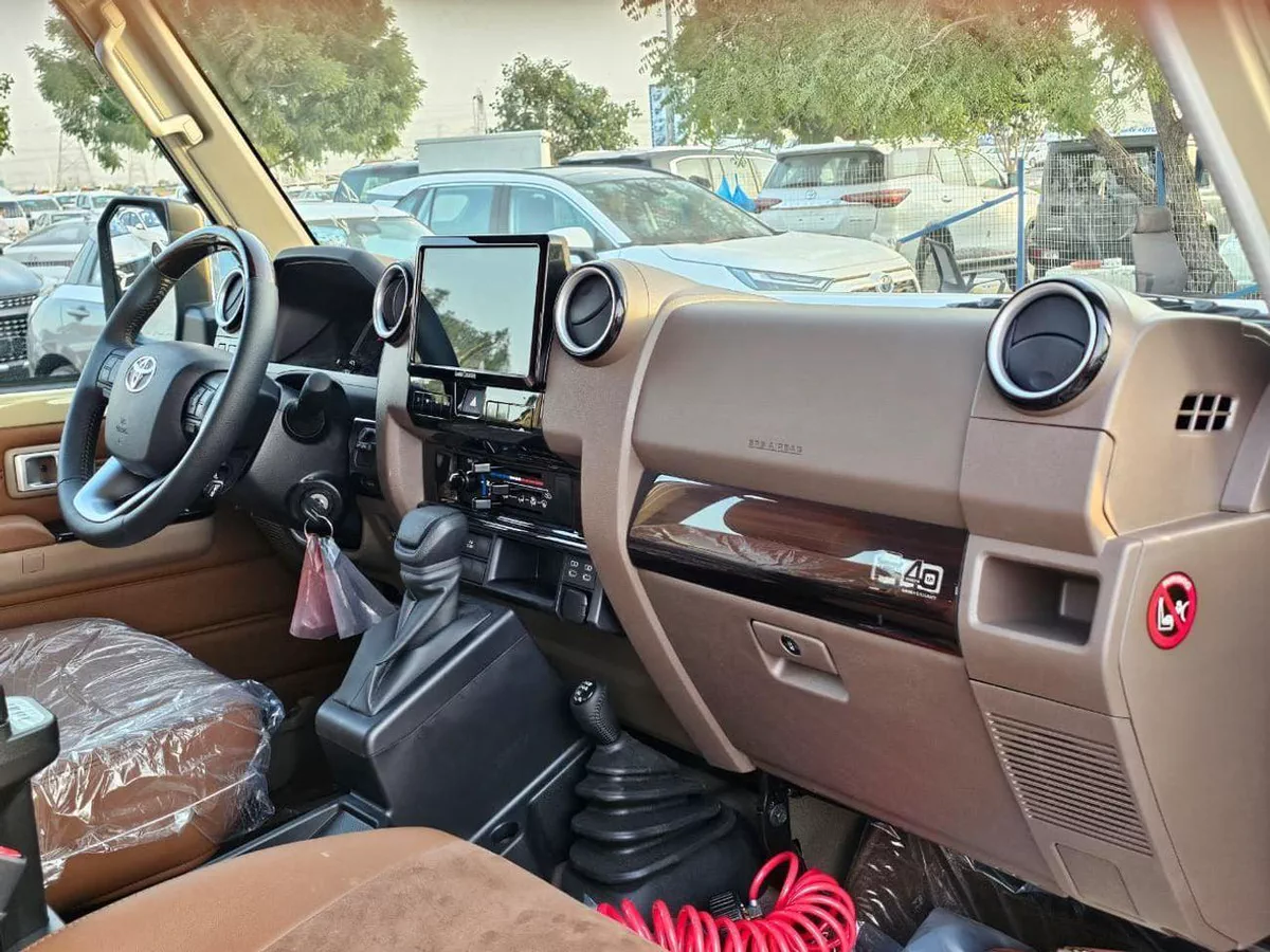 Toyota Land Cruiser Pick Up LC79 Double Cabin | 2.8L V4 Diesel | A/T | DVD CAMERA | DIFF LOCK | FULL OPTION | MY2025-6-0