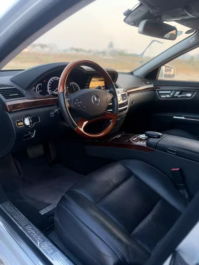 Mercedes Benz S550 2012-6