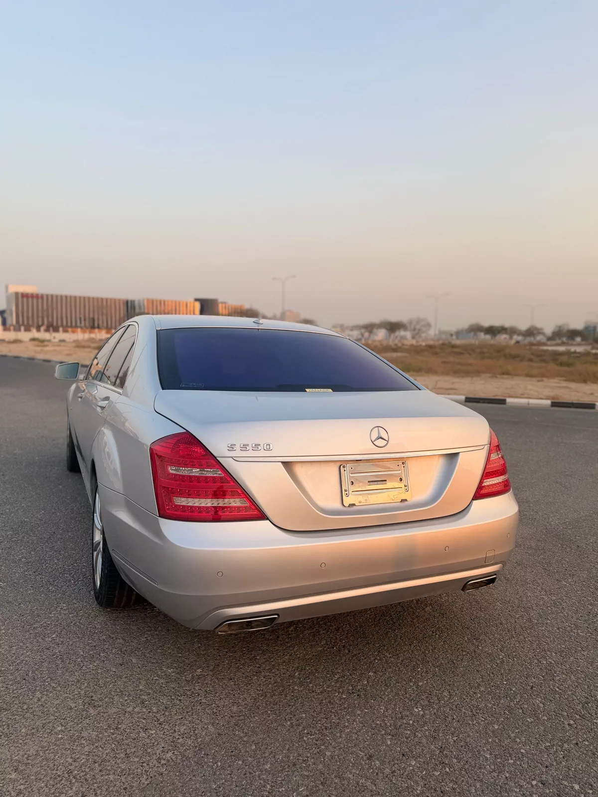 Mercedes Benz S550 2012-10-10