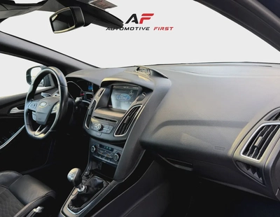 Original Paint | 2015 Ford Focus ST GCC Specs-11