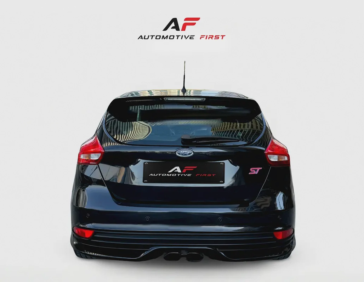 Original Paint | 2015 Ford Focus ST GCC Specs