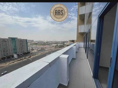 Boulevard View Spacious 2BR+Maid Room !! All Facilities Rent 85k-8