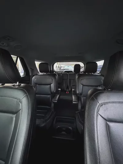 Ford Explorer XLT 2020, American Specs - GCC Resale-9