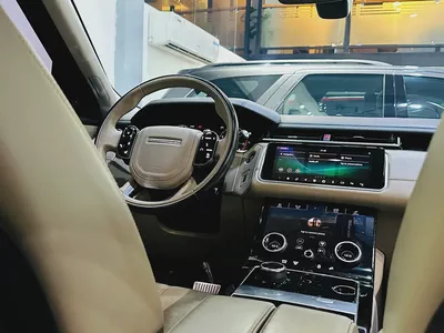 RANGE ROVER VELAR 2018 HSE R DYNAMIC GCC SPECS MINT CONDITION-10