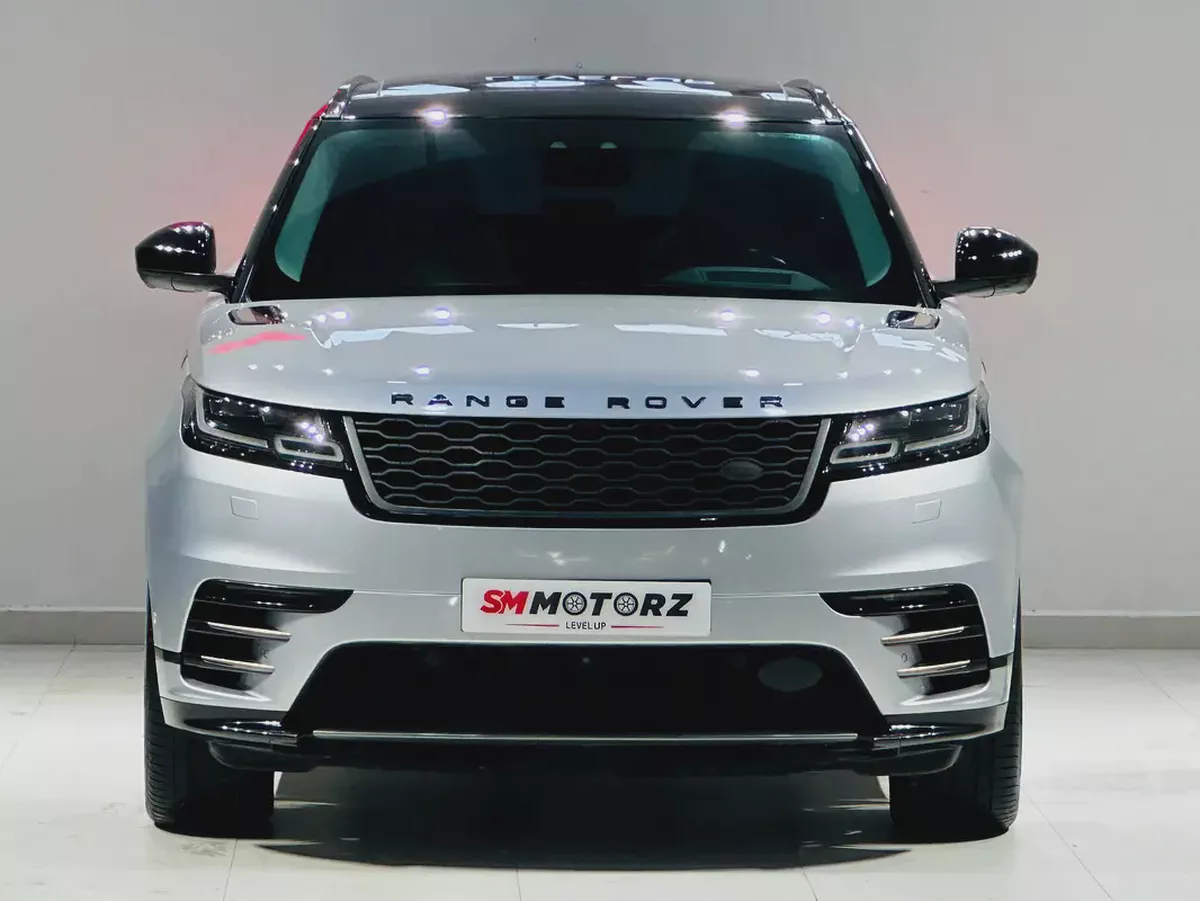 RANGE ROVER VELAR 2018 HSE R DYNAMIC GCC SPECS MINT CONDITION-1-1