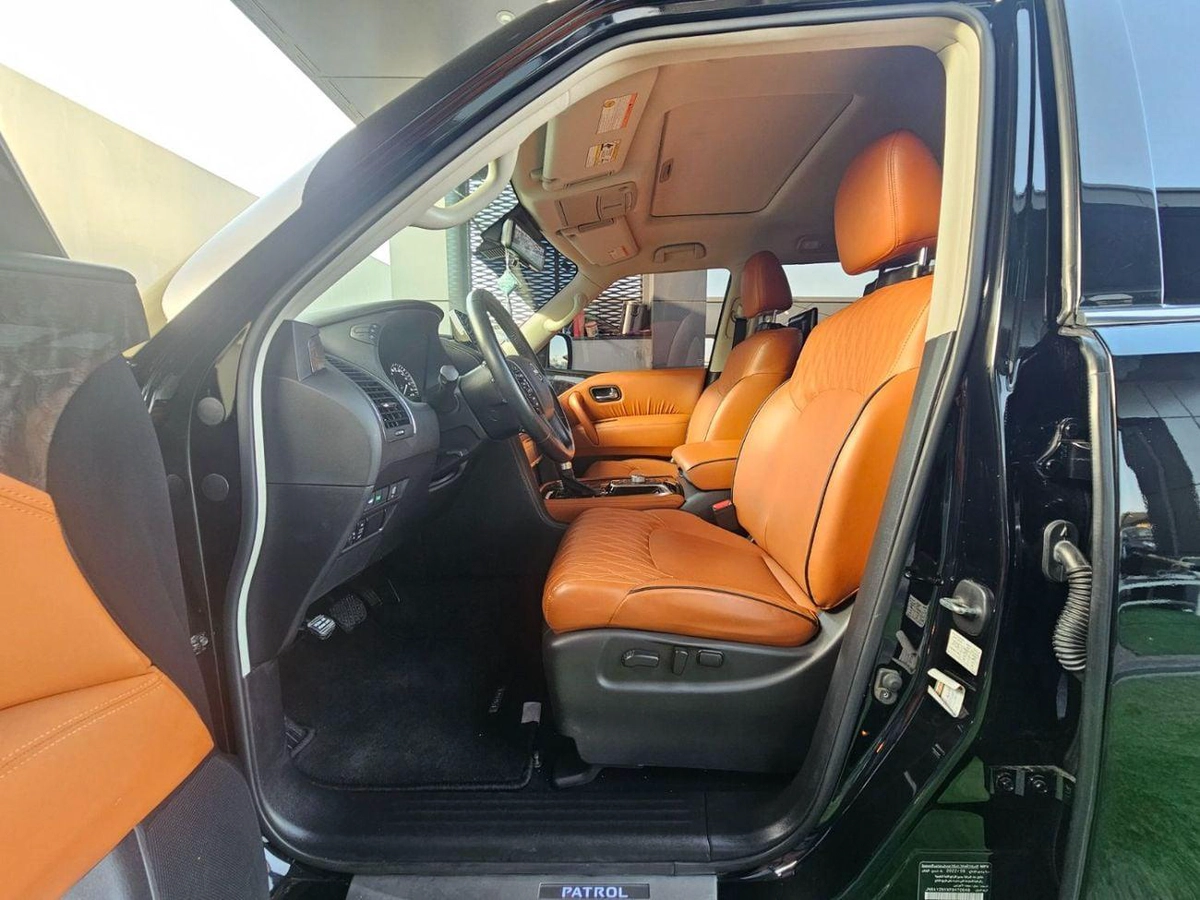 Nissan Patrol NISSAN PATROL / GCC LOW MILEAGE /  PPF PROTECTED / SINGLE OWNER-11-0