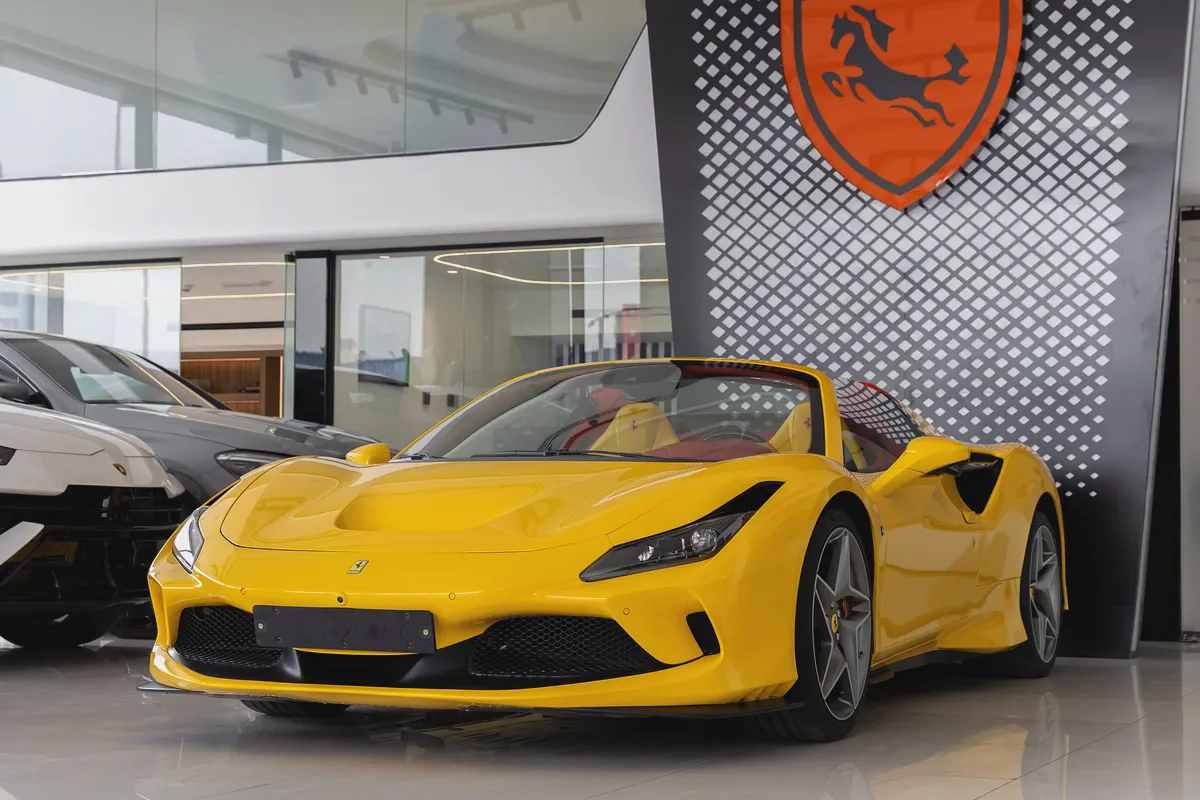 Ferrari F8 Spider | Pristine | Fully Carbon Interior  Exterior | Carbon Steering  Paddles-2-2
