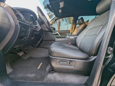 Toyota Land Cruiser 2014 | Facelifted 2025 | V6 4.0L | 74,000 KM | Excellent Condition-4