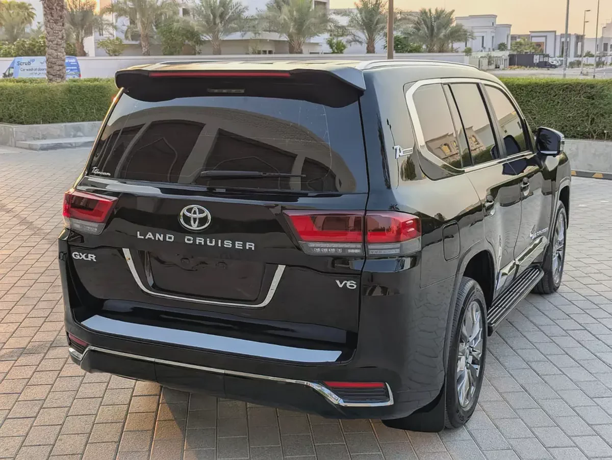 Toyota Land Cruiser 2014 | Facelifted 2025 | V6 4.0L | 74,000 KM | Excellent Condition-14-14