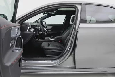 AED 2,448 / Monthly l Mercedes-Benz A35 AMG 4MATIC 2021 l GCC Specs l Full Gargash Service History-8