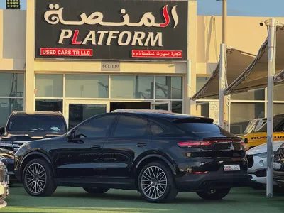 Porsche cayenne coupe model 2023 gcc original paint بورش كايان كوب ٢٠٢٣ خليجي صبغ وكالة-3