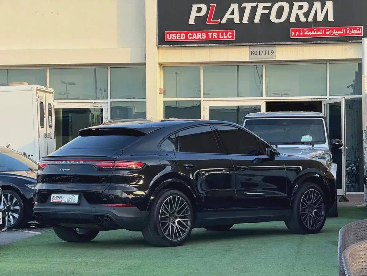 Porsche cayenne coupe model 2023 gcc original paint بورش كايان كوب ٢٠٢٣ خليجي صبغ وكالة-4-4