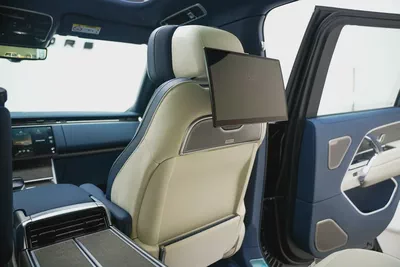 2026 Land Rover Range Rover SV with 5 years Warranty-11