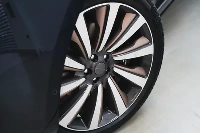 2026 Land Rover Range Rover SV with 5 years Warranty-16