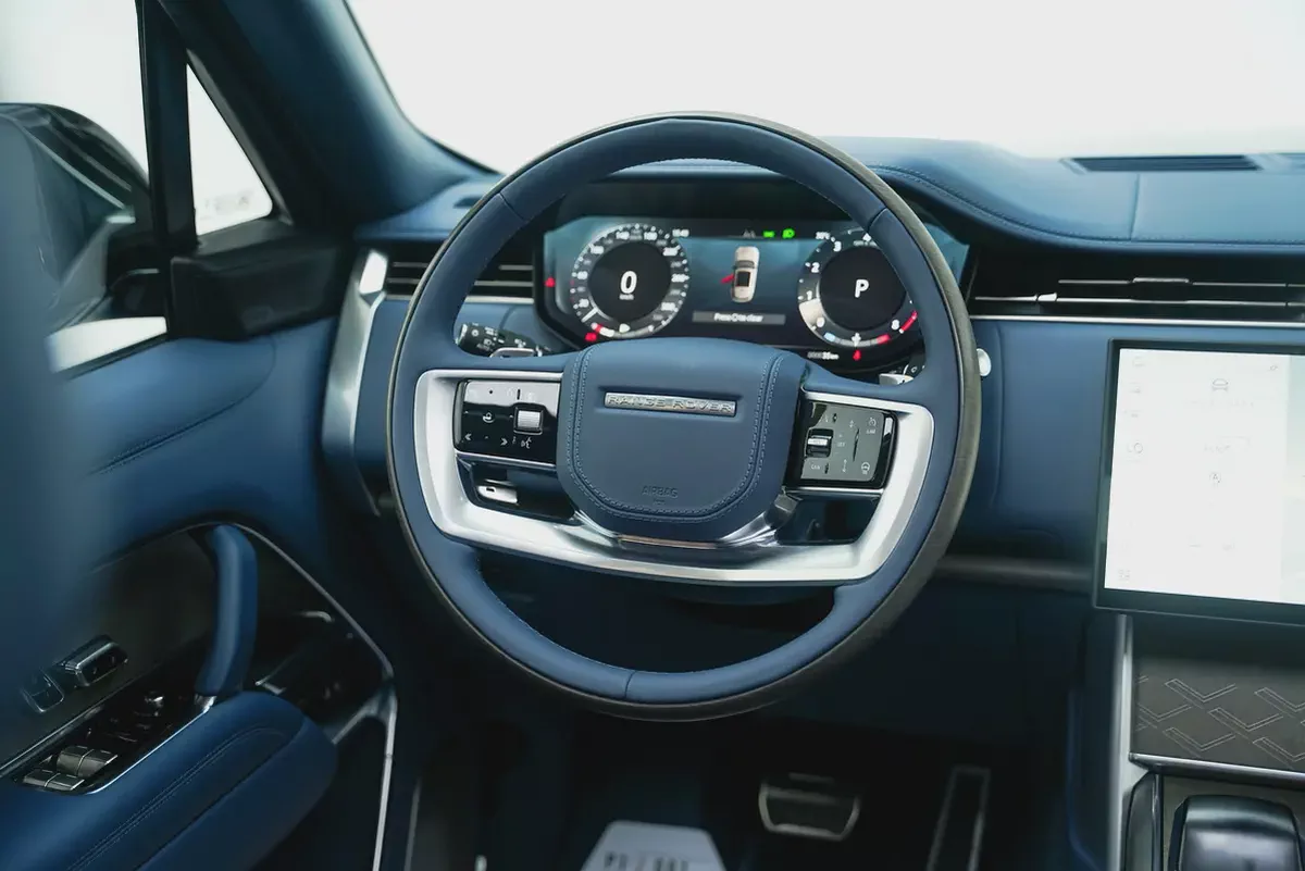 2026 Land Rover Range Rover SV with 5 years Warranty-12-12