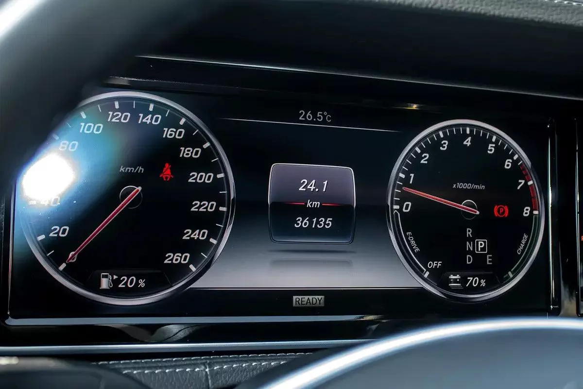 Mercedes Benz S400 AMG 2015-12-12