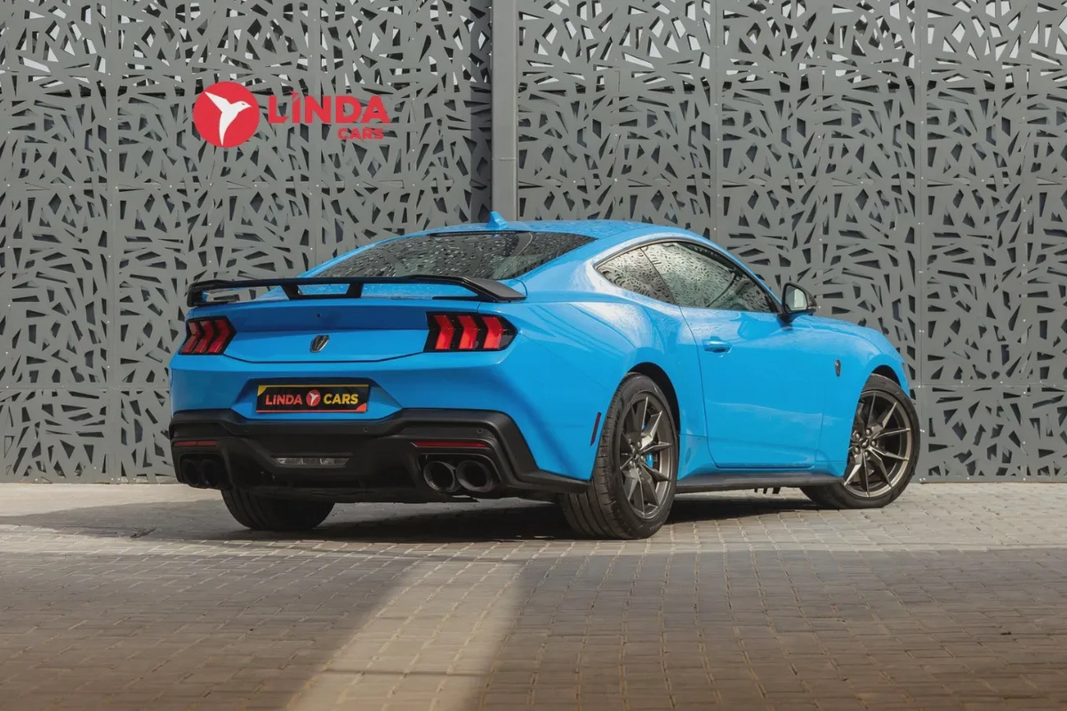Ford Mustang Dark Horse 2024-4-4