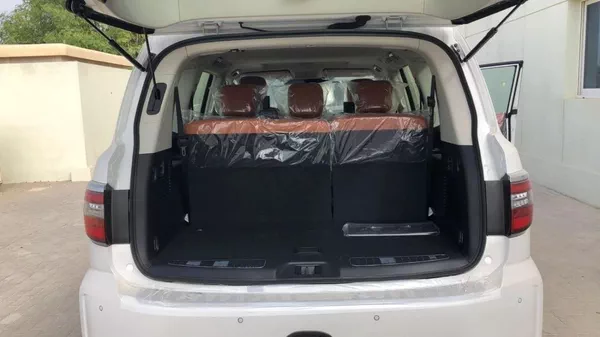 Nissan Patrol NISSAN PATROL PLATINUM VVEL DIG