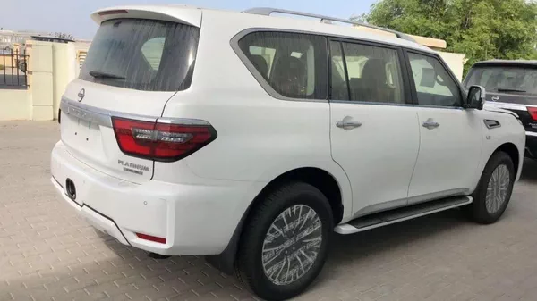 Nissan Patrol NISSAN PATROL PLATINUM VVEL DIG