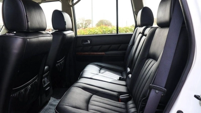 Nissan Patrol Safari-5