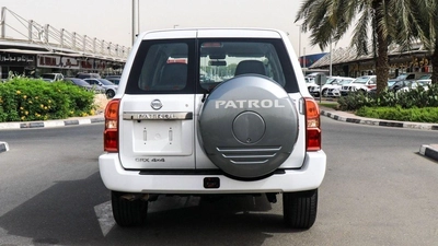 Nissan Patrol Safari-14