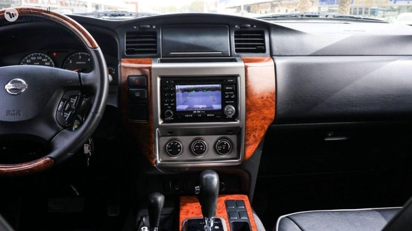 Nissan Patrol Safari