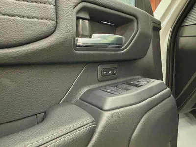 Toyota Prado  LUXURY VX 2026 European Specs-13